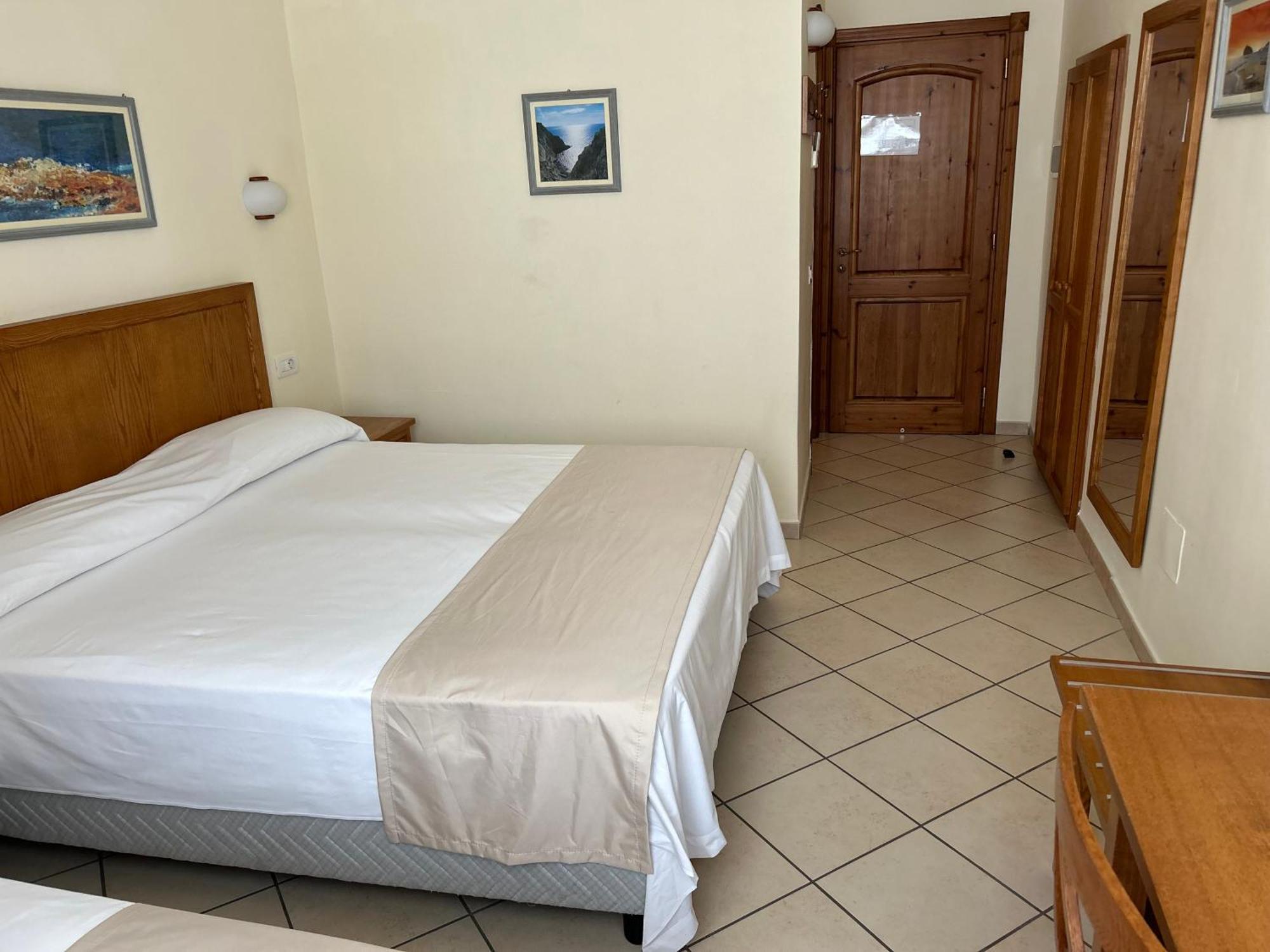 Hotel Da Raffaele Ischia Rom bilde